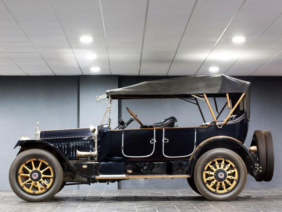  Packard Twin Six Phaeton 1916 года  (фото 2 из 3)